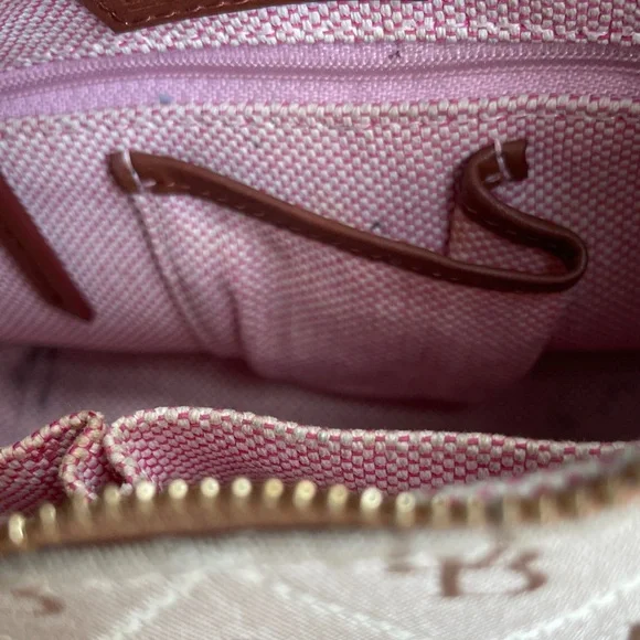 Y2K Dooney & Bourke Signature Canvas Small Tan Hobo BagMonogram Shoulder Bag - Picture 5 of 9